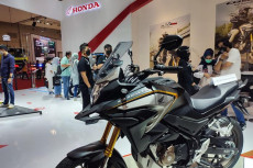 Deretan Sepeda Motor...