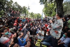Anies Siapkan Solusi...