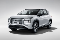 Mirip New Xpander, SUV...