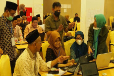 Literasi Digital Madrasah,...