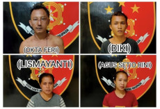 Satu Keluarga di Mura...