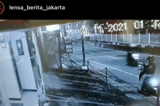 Viral, Aksi Vandalisme...