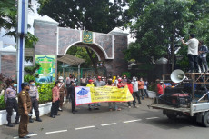 Kebijakan Jaksa Agung...