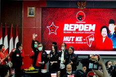 HUT ke-17 Repdem, Megawati...