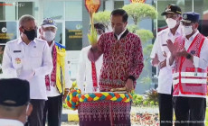Investasi Luar Jawa...