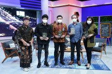 Atta Halilintar Puji...