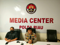 2 Oknum Polisi Pencaci...