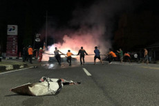 Mobil Sedan Terbakar...