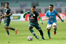 Hasil Sulut United vs...