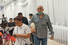 Proses Kremasi Rampung,...