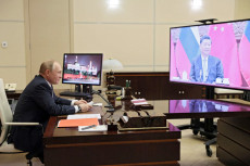 Terlihat Mesra, China-Rusia...