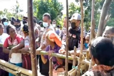 Tangis Pecah di Nagekeo,...