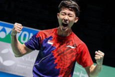Loh Kean Yew Bikin Singapura...
