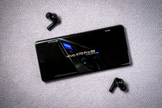 vivo Siapkan Ponsel...
