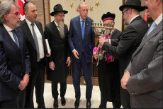 Erdogan Menjamu Rabi...