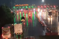 Penampakan Gerbang Tol...