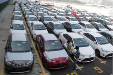 Distempel Sebagai Mobil...