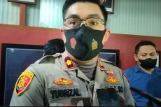 Sopir di Makassar Dikeroyok...