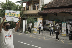 Ajak Masyarakat Belanja...