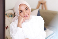 Enno Lerian Positif...