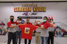Tampil Beda! JNE Resmikan...