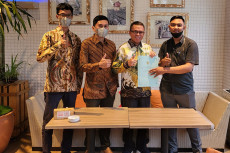 Pelaku Usaha Tambang...