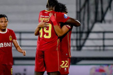 Hasil Liga 1 2021/2022:...
