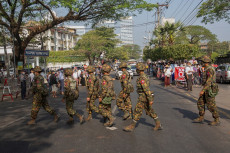 Junta Myanmar Tolak...