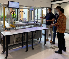 Jadi Pusat Teknologi,...
