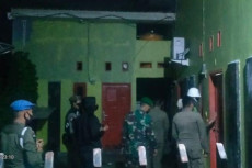 Puluhan Pasangan Mesum...