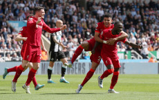 Libas Newcastle, Liverpool...