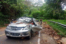 Tragis! Mobil Pemudik...