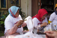 Sahabat Ganjar Membatik...