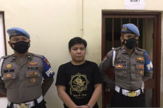Jadi Buronan Kasus Penipuan,...