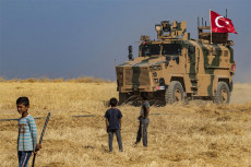 AS: Operasi Militer...
