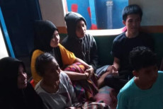 KM Ladang Pertiwi Tenggelam...