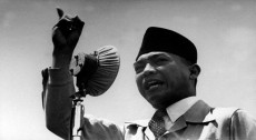 Murka Bung Karno Menganjurkan...