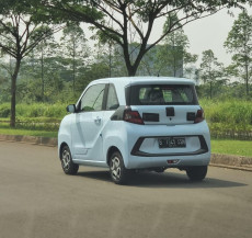 Mobil Listrik Mini DFSK...
