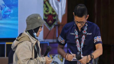 Hasilkan Beragam Produk...