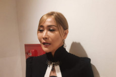 Inul Daratista Turut...