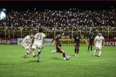 PSM Makassar dan Persija...