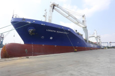 Kapal Tol Laut Pelni...
