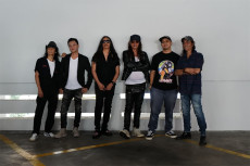Search Akan Gelar Konser...