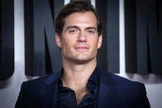 Henry Cavill Pernah...
