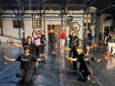 Pertunjukan Seni Budaya...