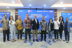 Pemegang Saham Mayoritas...