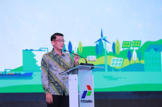 Gaungkan Transisi Energi,...
