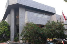 KPK Geledah Gedung DPRD...