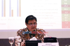 Airlangga Sebut Penerapan...