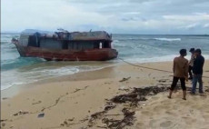 Banyuwangi Gempar! Kapal...